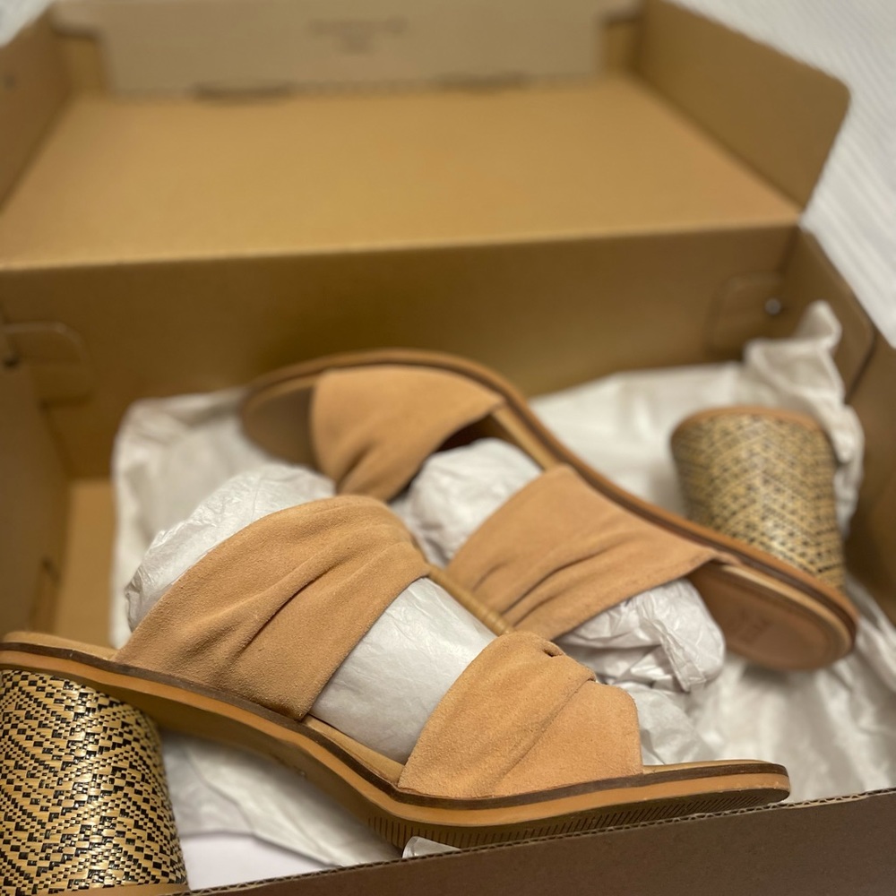 Ladies Shoes
